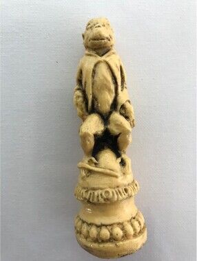 Vintage Reynard the Fox Replacement Chess Pawn hand carved, Cream Stone Color